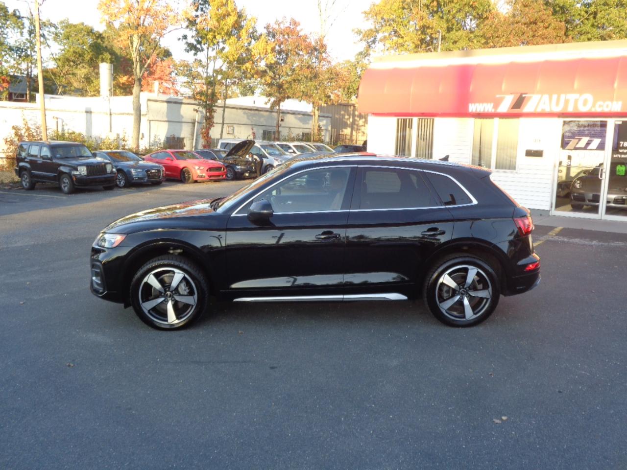 Audi Q5 Premium Plus 45 TFSI quattro 2021