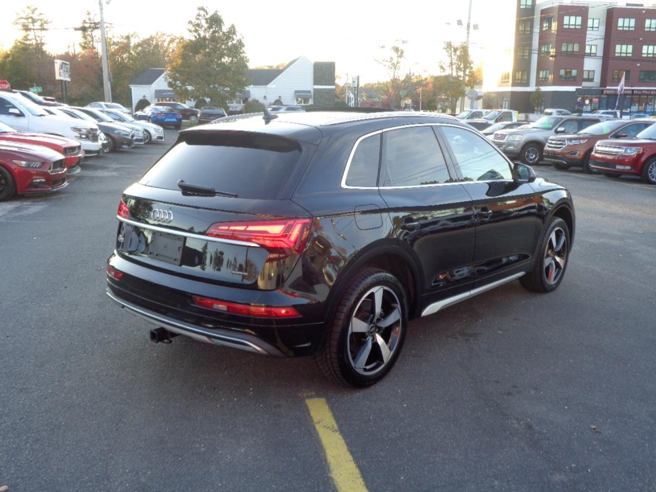 Audi Q5 Premium Plus 45 TFSI quattro 2021