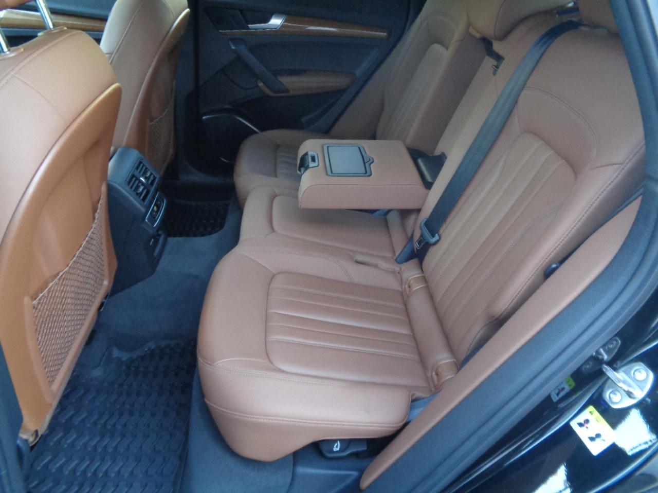 Audi Q5 Premium Plus 45 TFSI quattro 2021