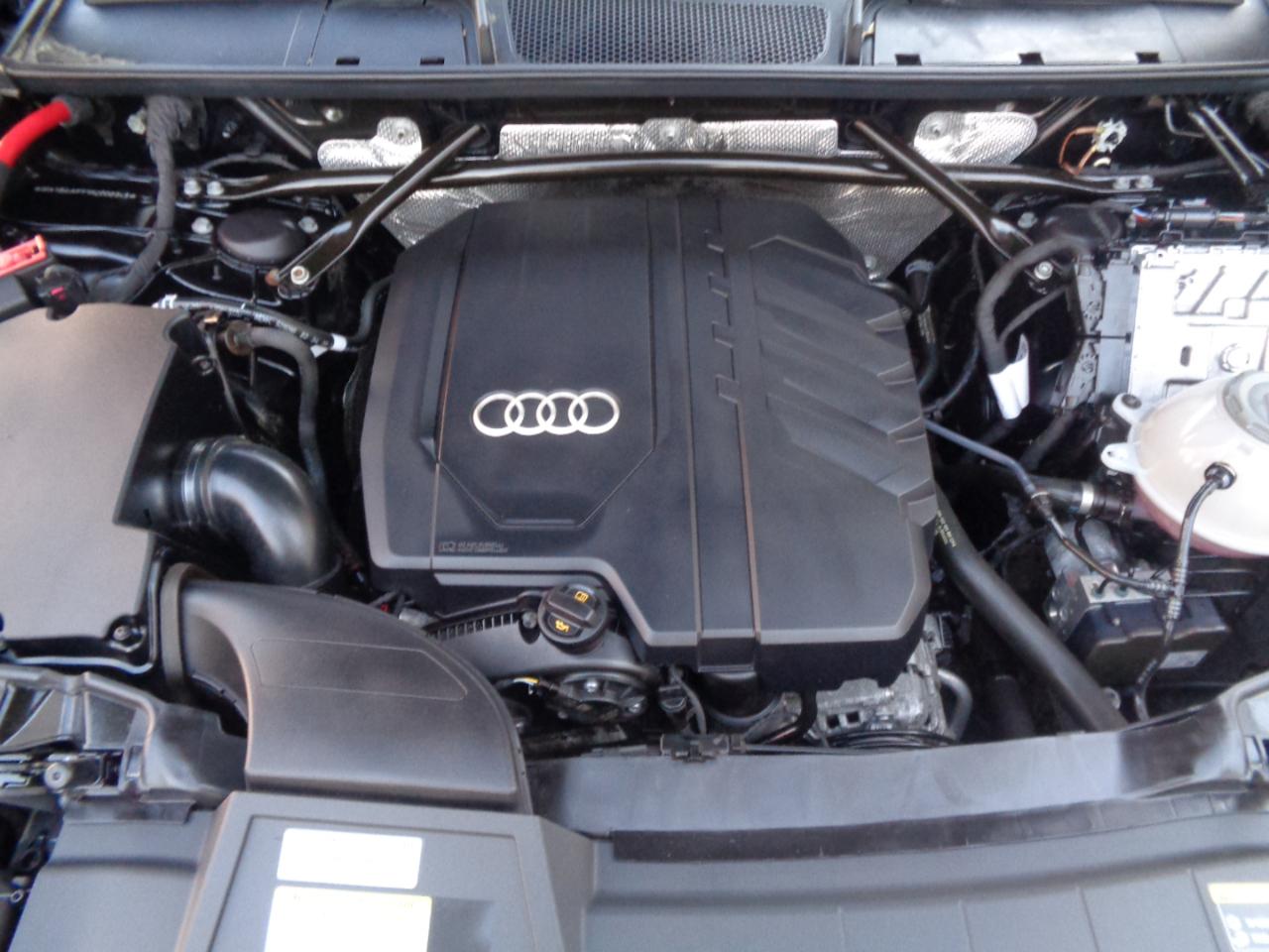 Audi Q5 Premium Plus 45 TFSI quattro 2021