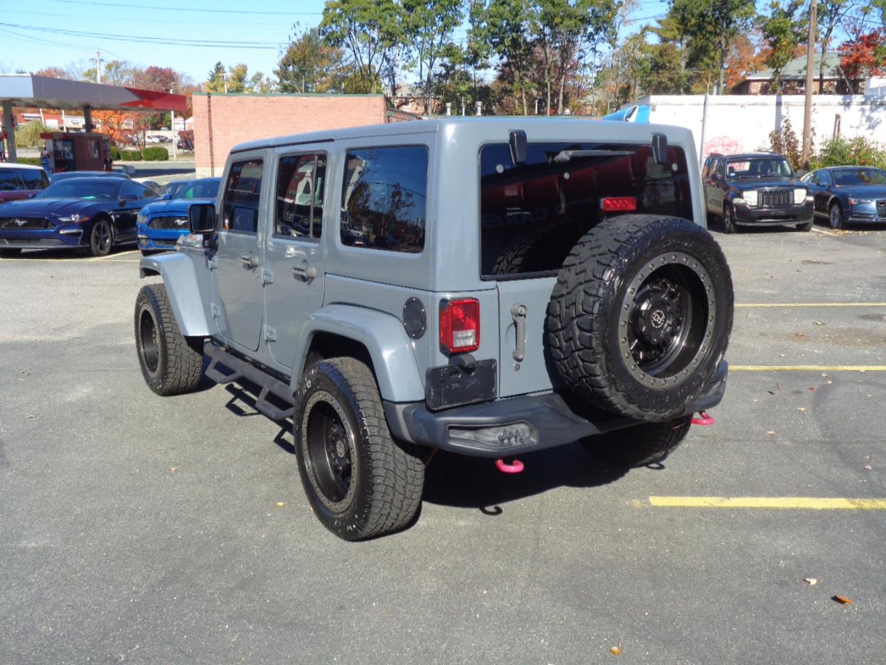 Jeep Wrangler Unlimited 4WD 4dr Rubicon Hard Rock 2015