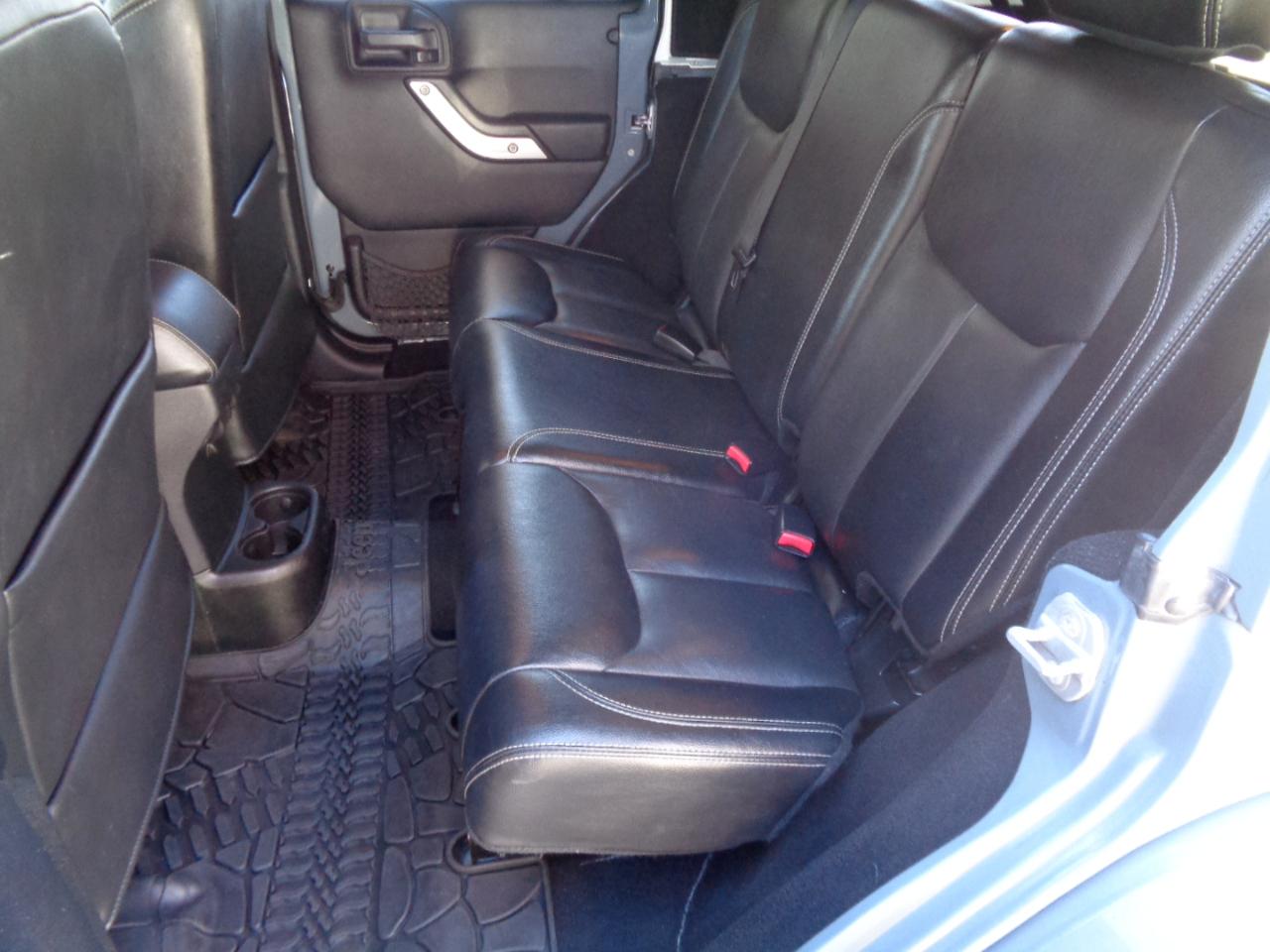 Jeep Wrangler Unlimited 4WD 4dr Rubicon Hard Rock 2015