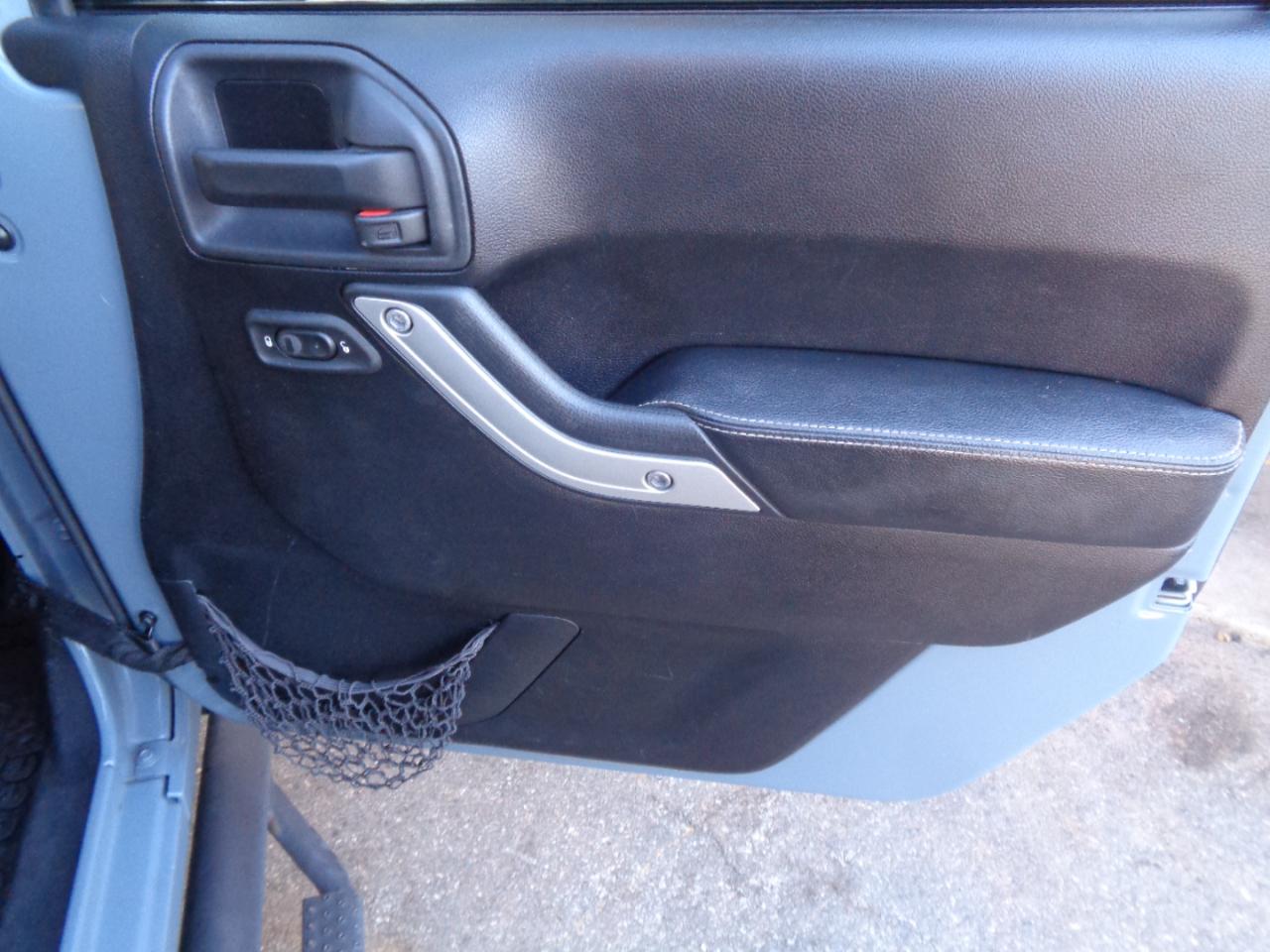 Jeep Wrangler Unlimited 4WD 4dr Rubicon Hard Rock 2015