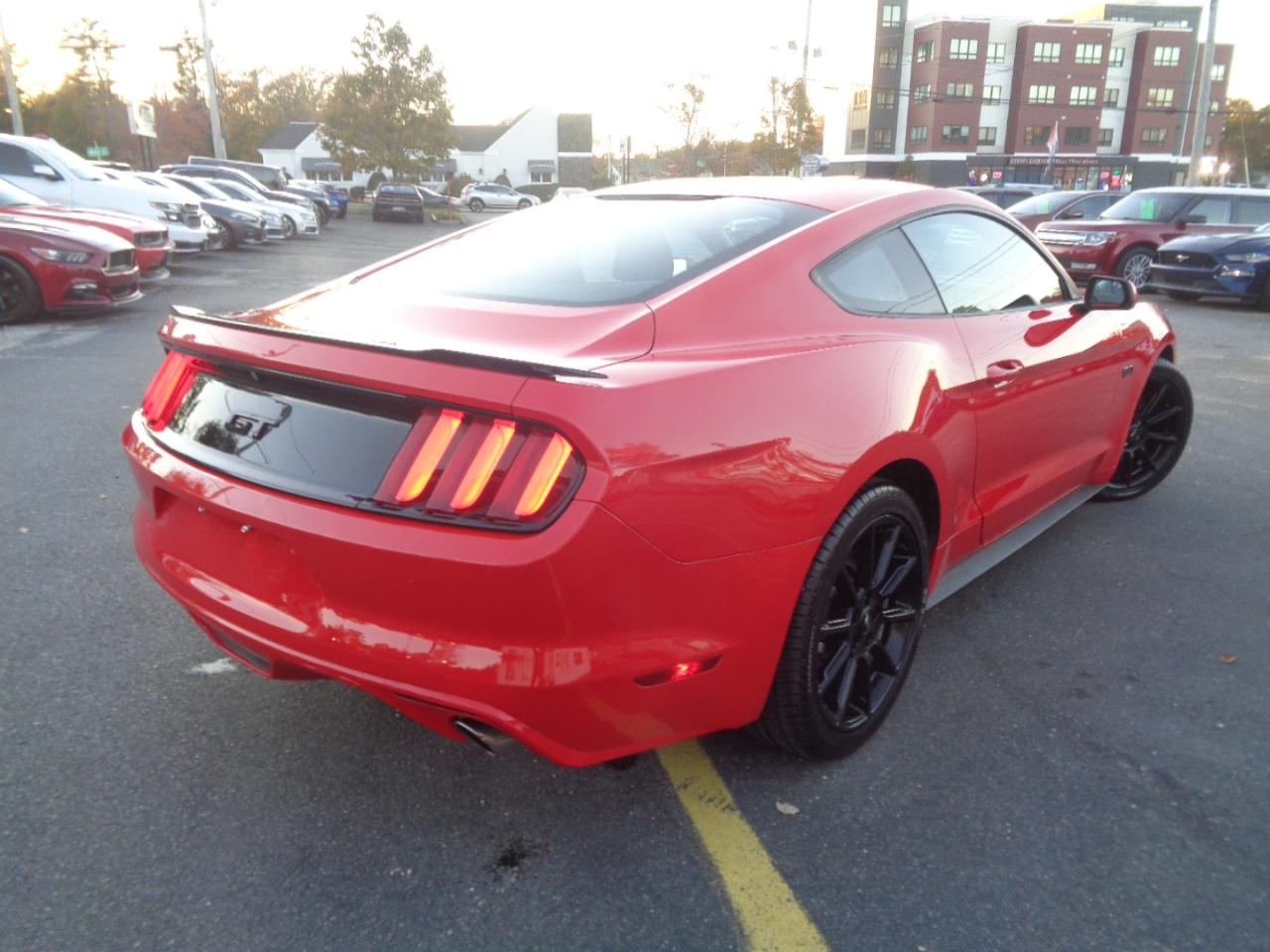 Ford Mustang 2dr Fastback GT 2016