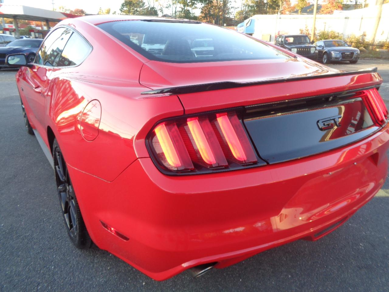 Ford Mustang 2dr Fastback GT 2016