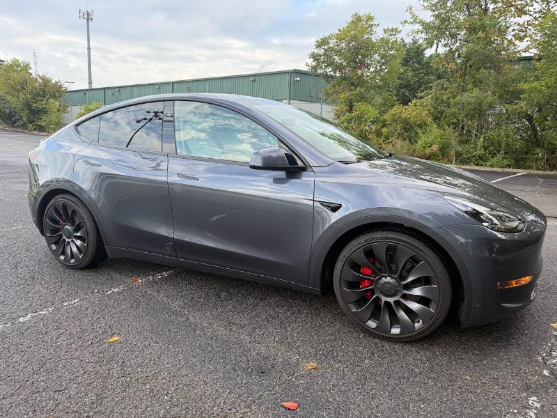 Tesla Model Y Performance 2023