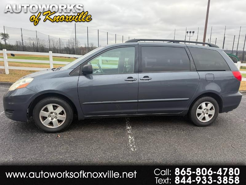 2010 Toyota Sienna CE FWD 7 Passenger