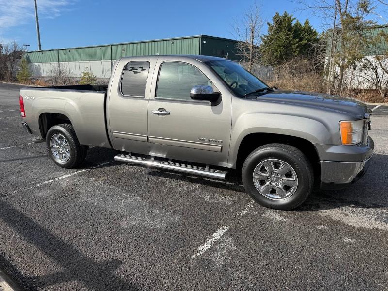 GMC Sierra 1500 SLE Ext. Cab 4WD 2013