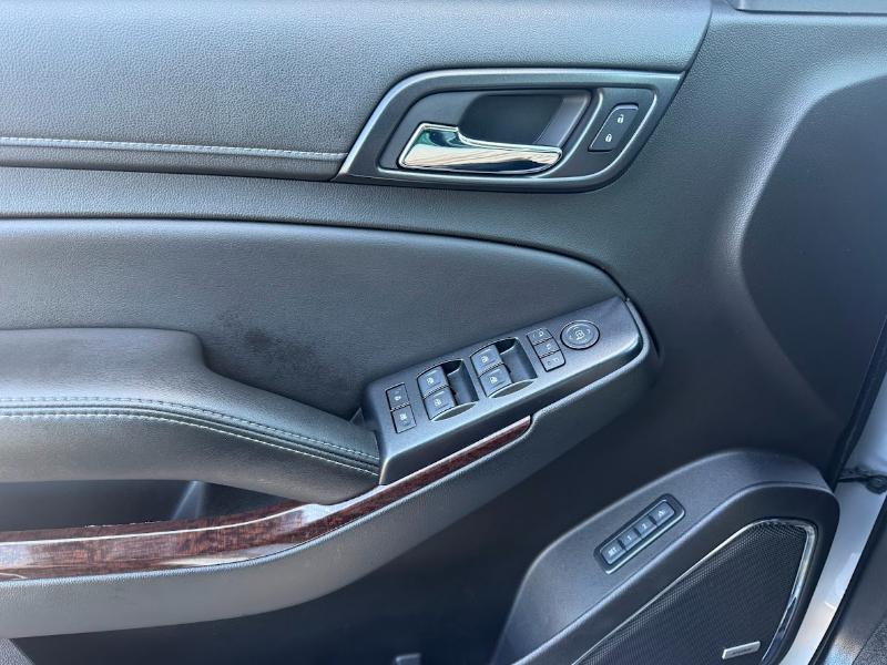 GMC Yukon SLT 4WD 2017