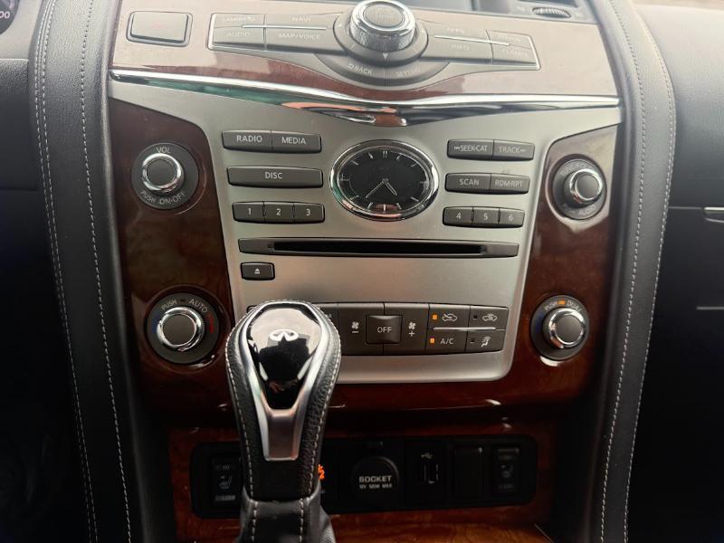 Infiniti QX80 LUXE 2019