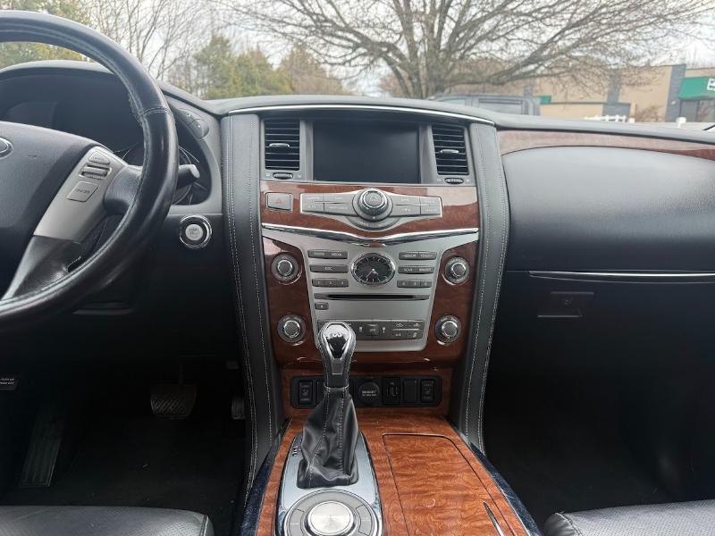 Infiniti QX80 LUXE 2019