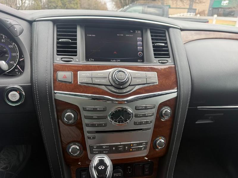 Infiniti QX80 LUXE 2019