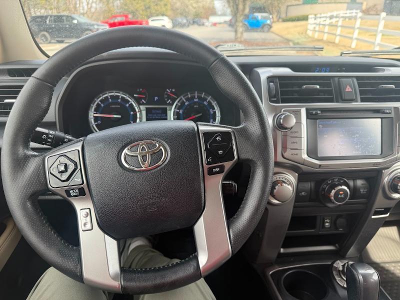 Toyota 4Runner SR5 4WD 2014