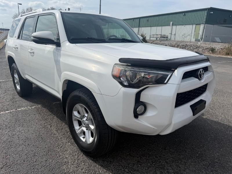 Toyota 4Runner SR5 4WD 2014