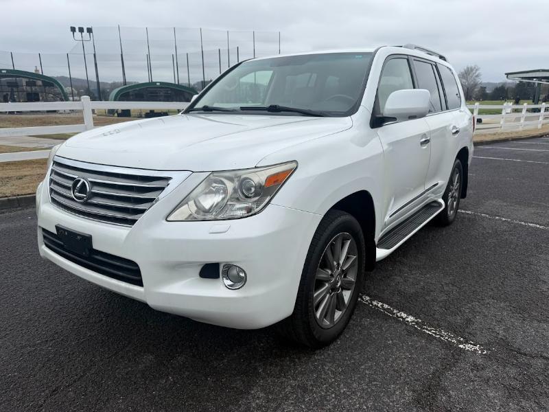 Lexus LX 570 Sport Utility 2011