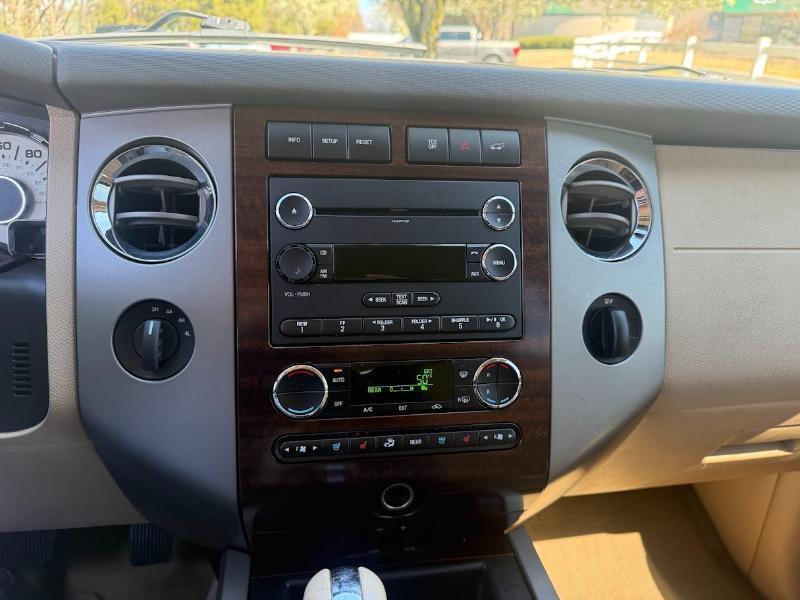 Ford Expedition  2014