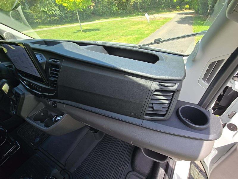 Ford Transit 250 Van 2026