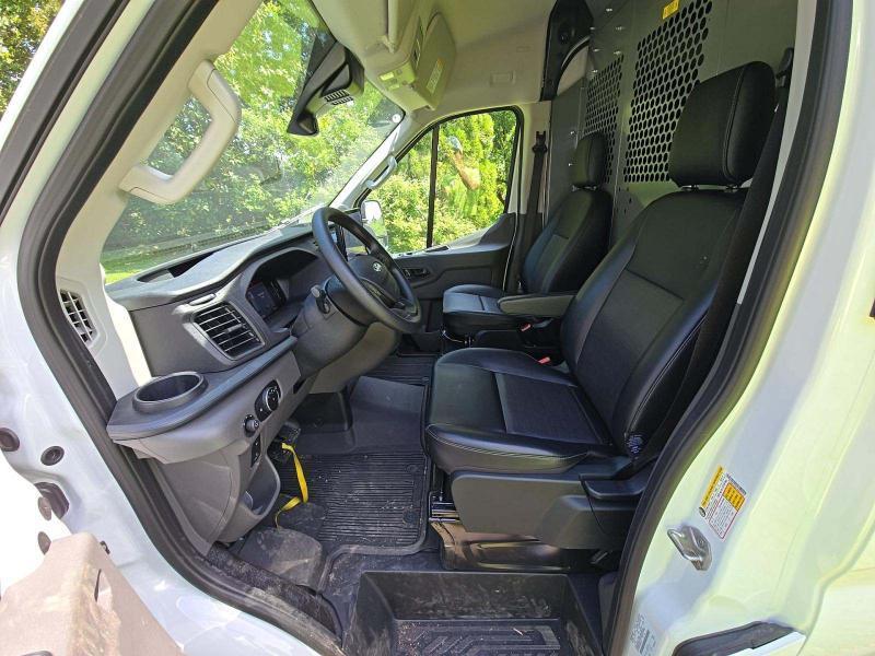 Ford Transit 250 Van 2026