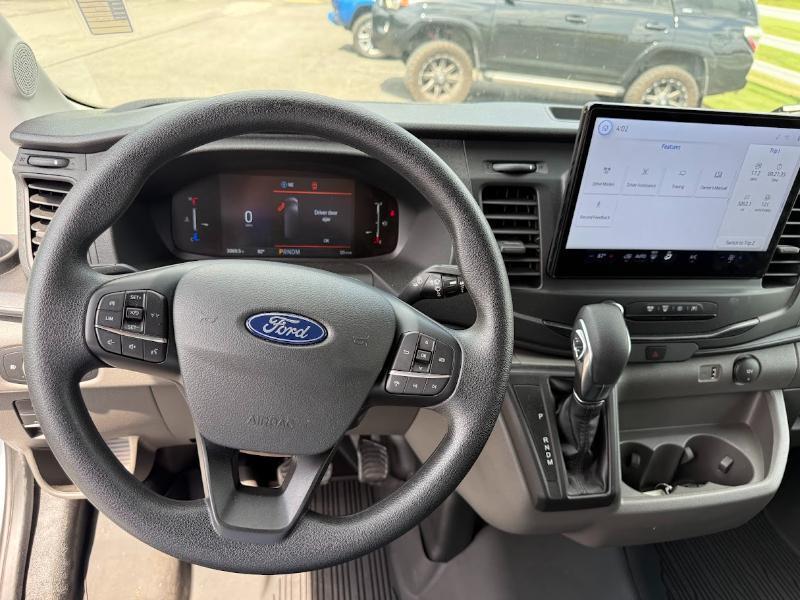 Ford Transit 250 Van 2026