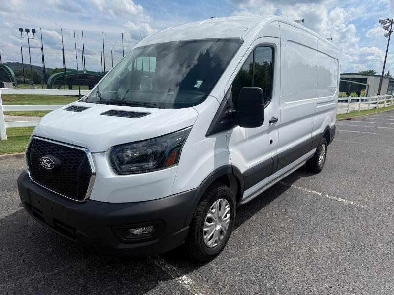 Ford Transit 250 Van 2026