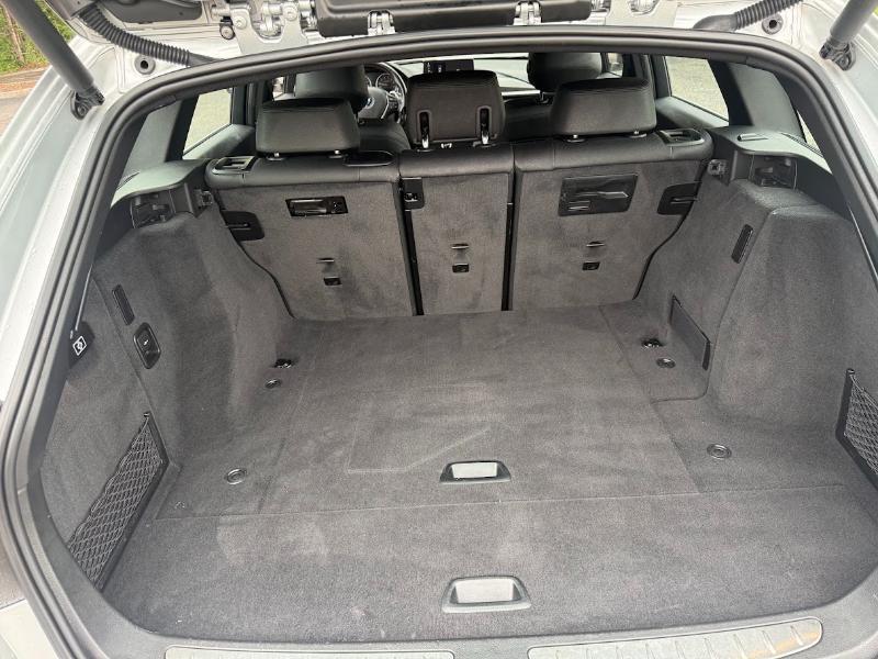 BMW 3-Series Sport Wagon 330i xDrive SULEV 2018
