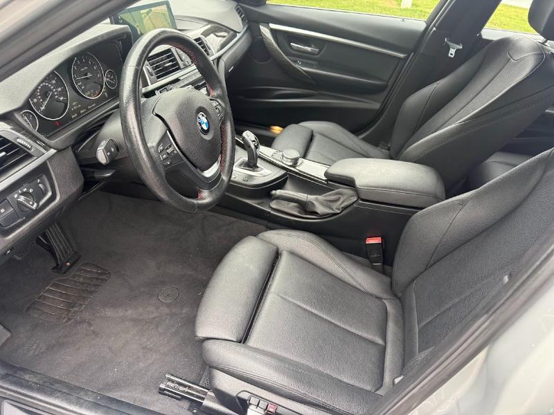 BMW 3-Series Sport Wagon 330i xDrive SULEV 2018