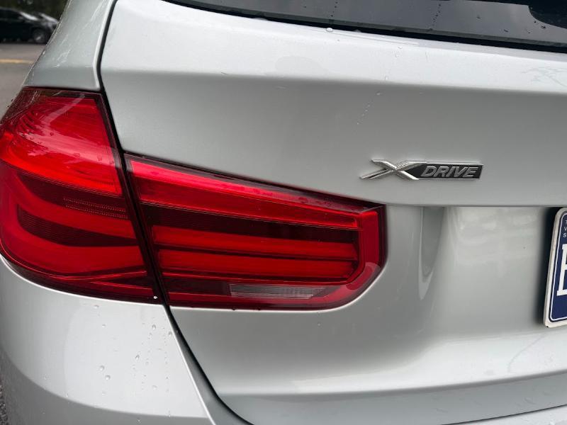 BMW 3-Series Sport Wagon 330i xDrive SULEV 2018