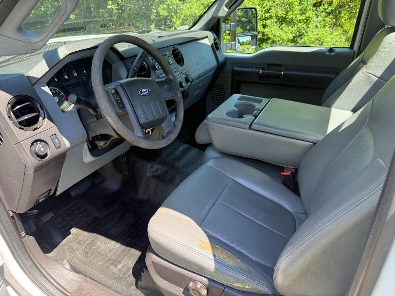 Ford F-250 SD XL 2WD 2012
