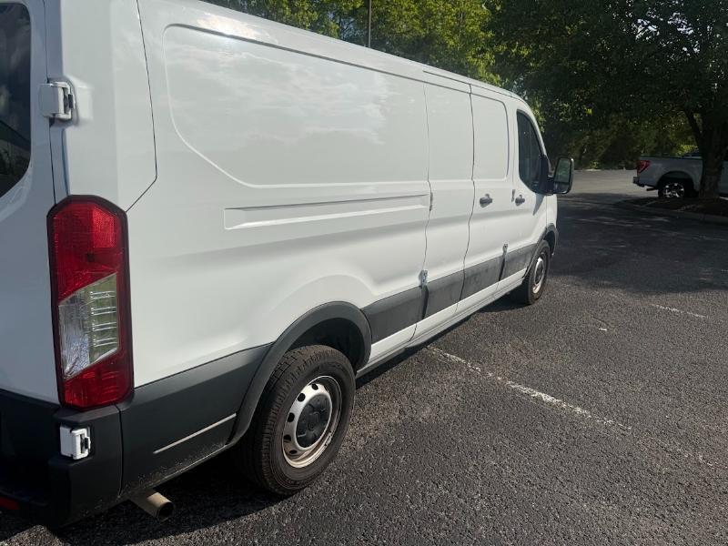 Ford Transit 250 Van Low Roof w/Sliding Pass. 148-in. WB 2021