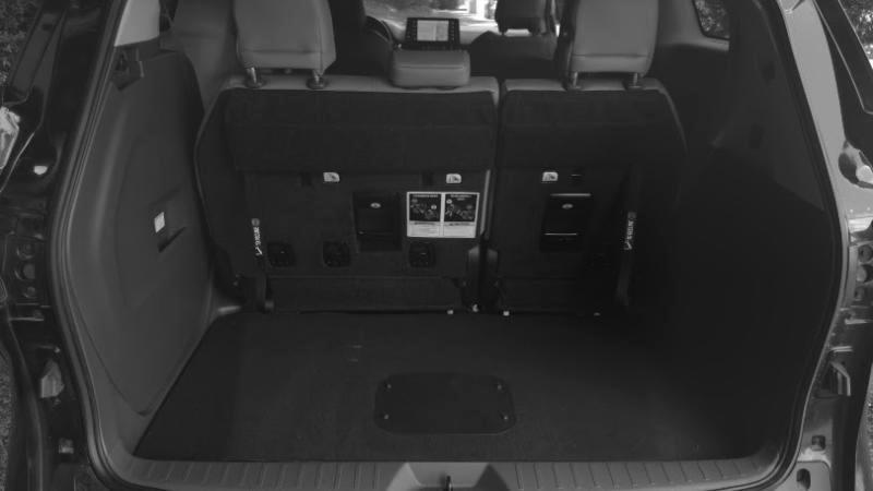 Toyota Sienna XLE 7-Passenger 2024