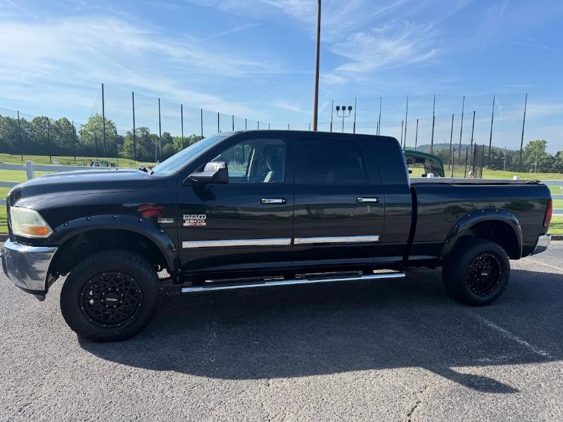 Dodge Ram 2500 Laramie Mega Cab 4WD 2011