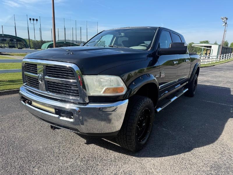 Dodge Ram 2500 Laramie Mega Cab 4WD 2011