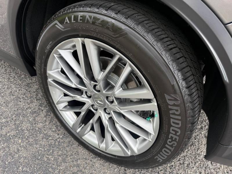 Acura MDX SH-AWD w/Advance Package 2024