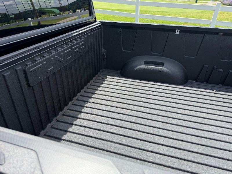 Toyota Tundra Limited CrewMax 4WD 2025