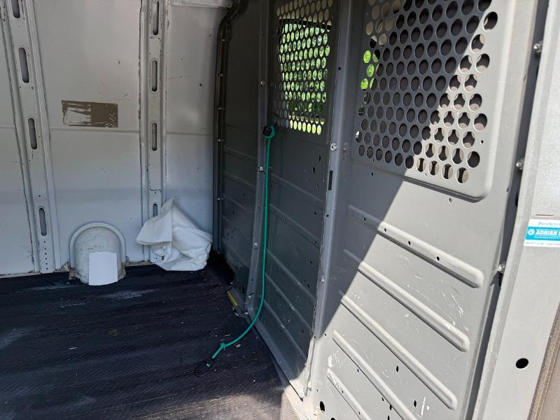 GMC Savana G2500 Cargo 2015