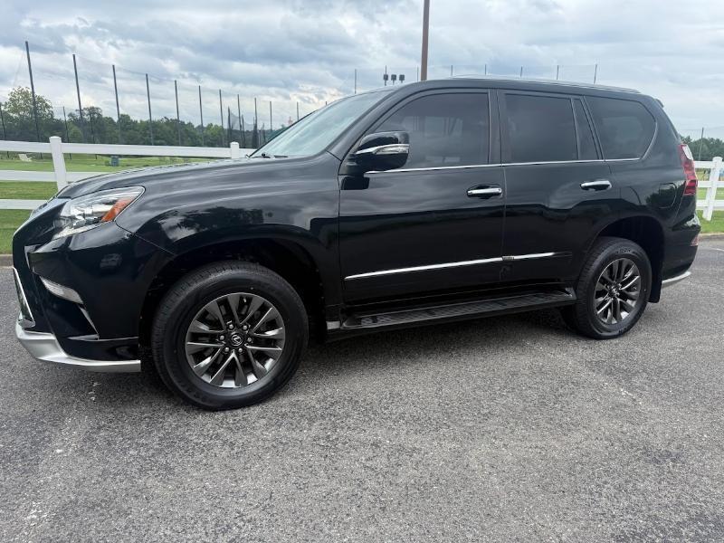 Lexus GX 460 Base 2017