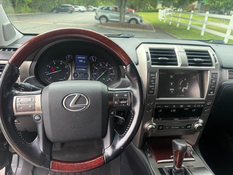 Lexus GX 460 Base 2017