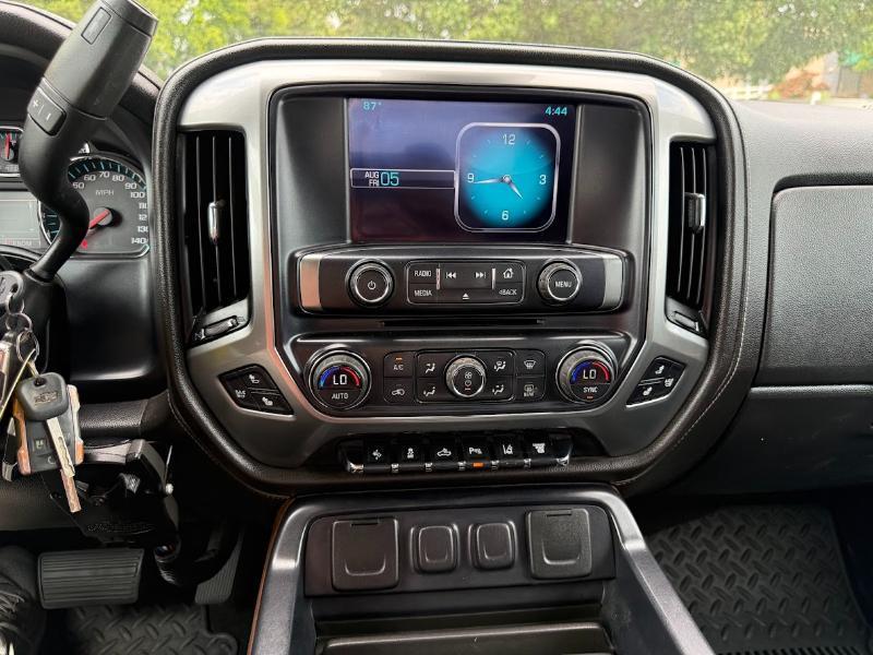 Chevrolet Silverado 3500HD LTZ Crew Cab 4WD 2015