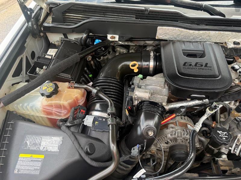 Chevrolet Silverado 3500HD LTZ Crew Cab 4WD 2015