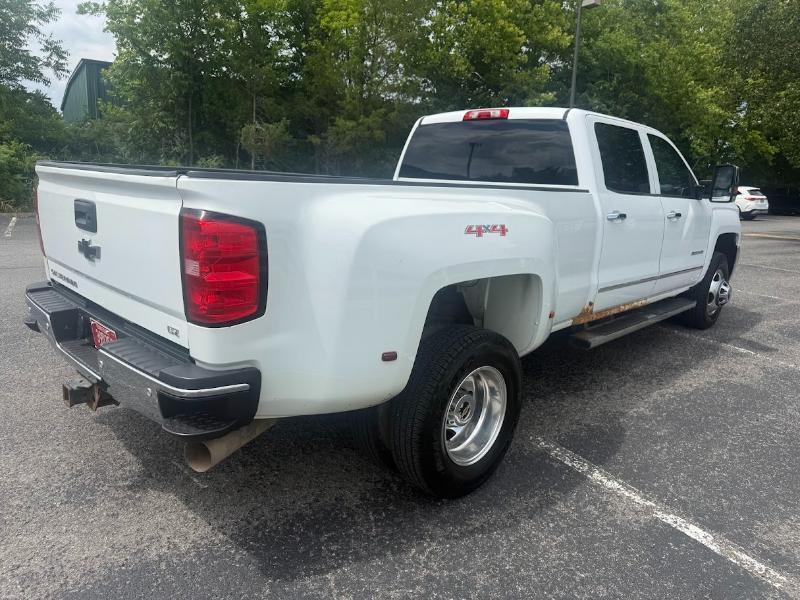 Chevrolet Silverado 3500HD LTZ Crew Cab 4WD 2015