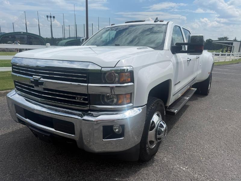 Chevrolet Silverado 3500HD LTZ Crew Cab 4WD 2015