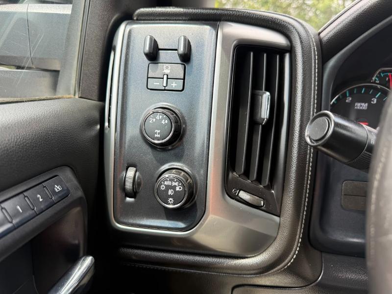 Chevrolet Silverado 3500HD LTZ Crew Cab 4WD 2015