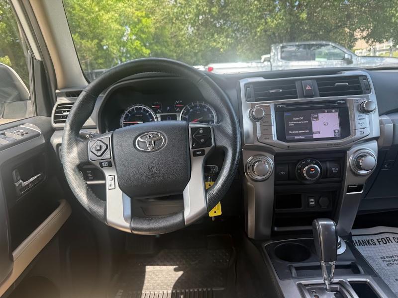 Toyota 4Runner SR5 4WD 2019