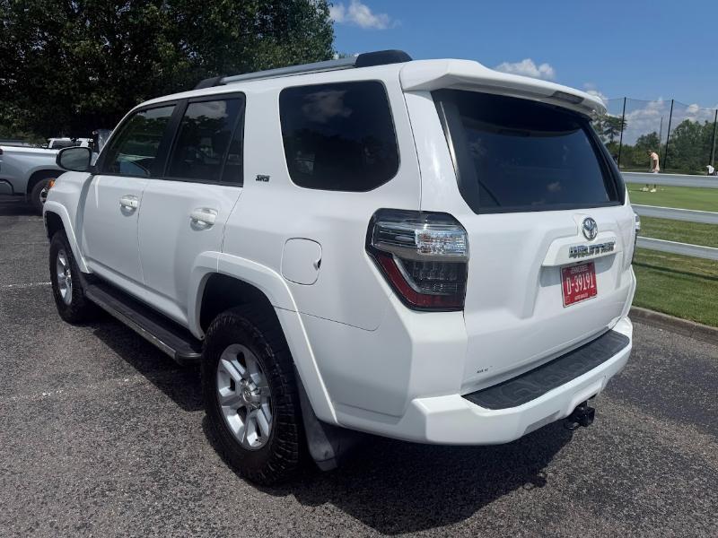Toyota 4Runner SR5 4WD 2019