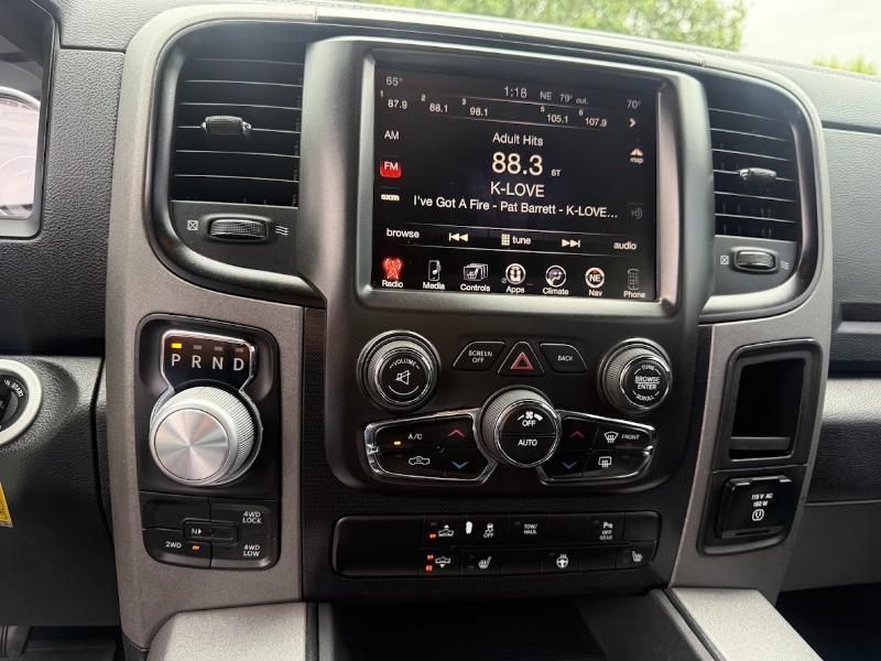 RAM 1500 Rebel Crew Cab SWB 4WD 2017