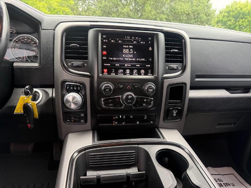 RAM 1500 Rebel Crew Cab SWB 4WD 2017