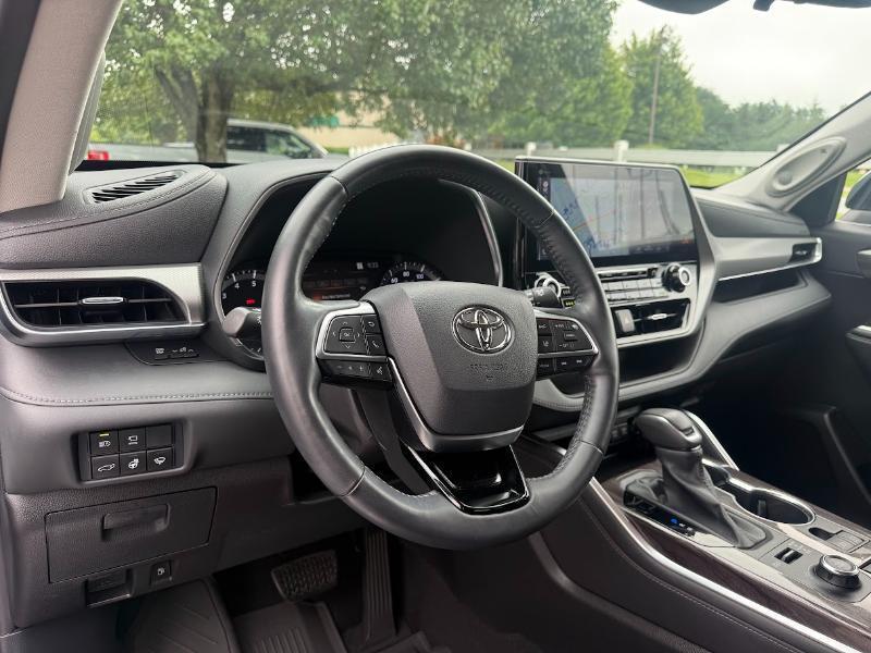 Toyota Highlander Platinum AWD V6 2021