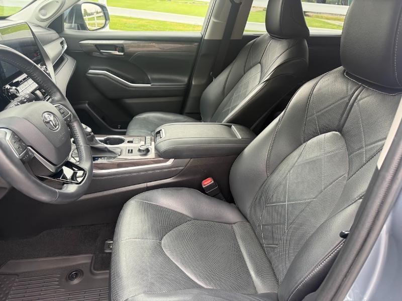 Toyota Highlander Platinum AWD V6 2021