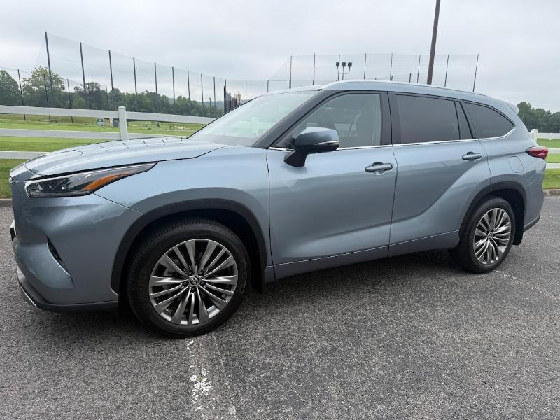 Toyota Highlander Platinum AWD V6 2021