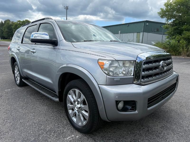 Toyota Sequoia Limited 4WD FFV 2012